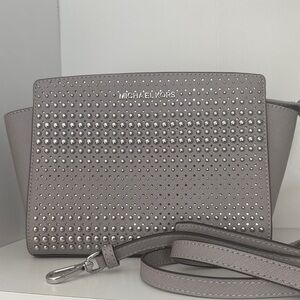 Michael Kors Women's Selma Stud Crossbody Bag in Grey Like New Silver Studs